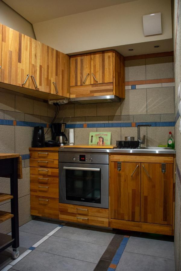 Handcrafted Unique Flat, 200M From The Acropolis Ateny Zewnętrze zdjęcie